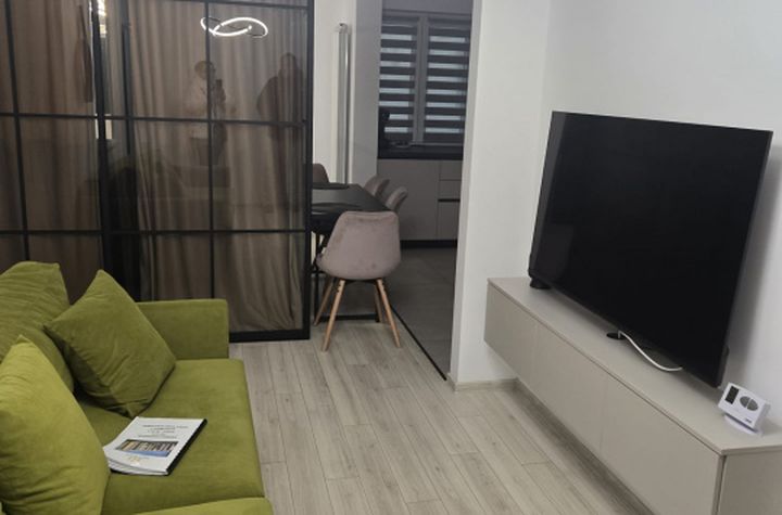 Apartament 2 camere de vanzare TRACTORU - Brasov anunturi imobiliare Brasov