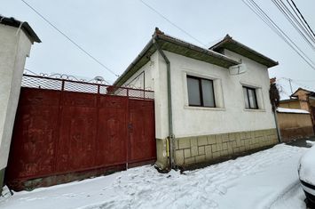 Casă Săsească autentică de vânzare în Râșnov | Teren 720 mp | toate utilitățile anunturi imobiliare Brasov