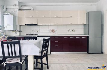 Apartament 3 camere de vanzare TRACTORUL - Brasov anunturi imobiliare Brasov