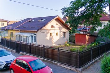 Casă - 4 camere de vanzare IASI - Iasi anunturi imobiliare Iasi