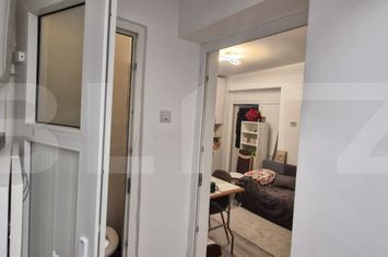 Apartament 3 camere de vanzare GAESTI - Dambovita anunturi imobiliare Dambovita