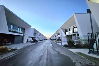 Casă 6 cam de vânzare Bucuresti - Iancu Nicolae