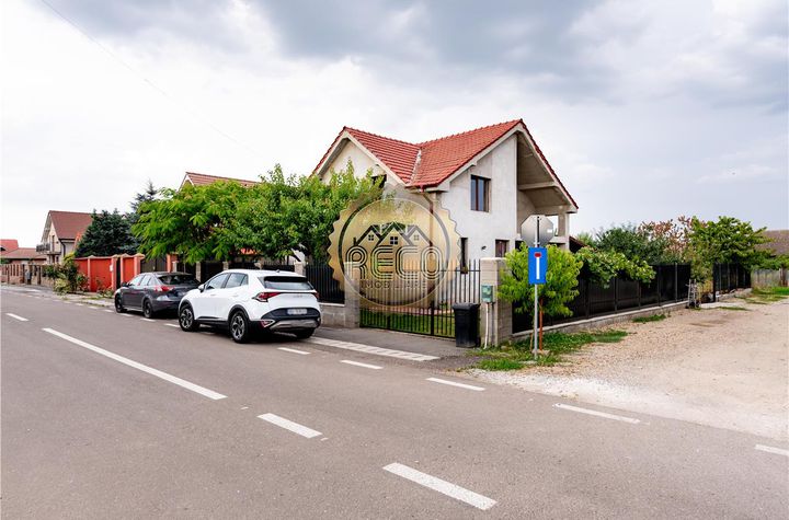 Casă - 5 camere de vanzare SANTANDREI  - Bihor anunturi imobiliare Bihor