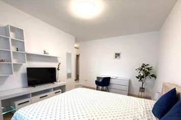 APARTAMENT CU PARCARE SUBTERANA INCLUSA, UNIREA TOWERS anunturi imobiliare Iasi