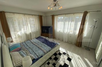 Apartament 3 camere de vanzare BACIU - Cluj anunturi imobiliare Cluj