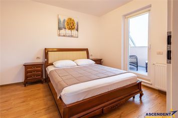 Apartament 2 camere de vanzare TRACTORUL - Brasov anunturi imobiliare Brasov