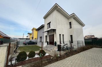 Vilă - 4 camere de vanzare BISTRITA - Bistrita-Nasaud anunturi imobiliare Bistrita-Nasaud
