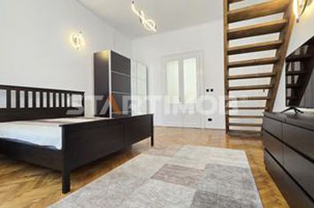 Studio mobilat Central Brasov cu parcare str Lunga anunturi imobiliare Brasov