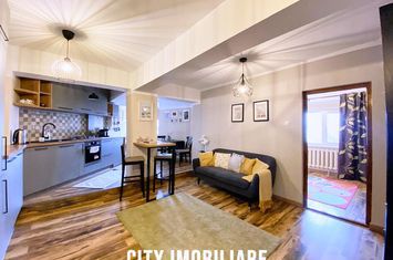 Apartament 3 camere de inchiriat CENTRAL - Cluj anunturi imobiliare Cluj