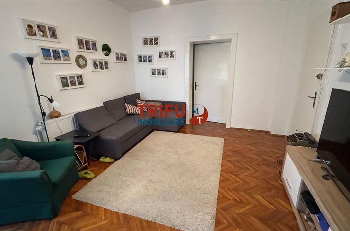Casă - 5 camere de vanzare CENTRAL - Alba anunturi imobiliare Alba