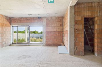 Casă la roșu  pe parter - Moșnița Veche anunturi imobiliare Timis