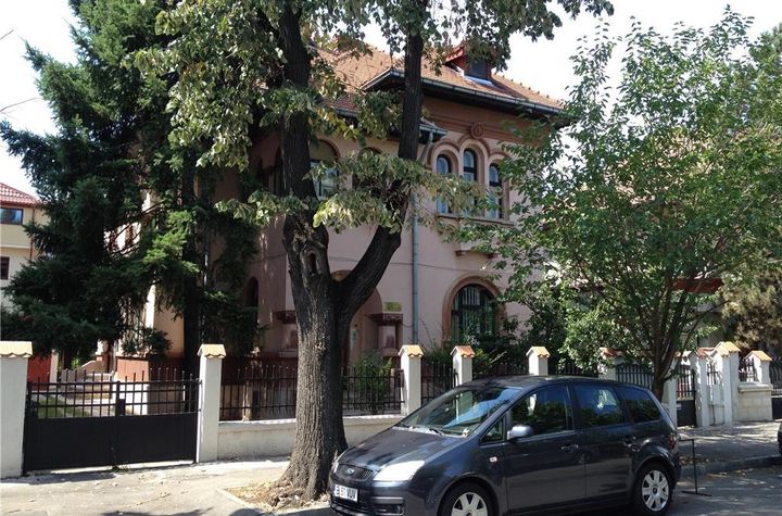 Apartament 3 camere de inchiriat DOMENII - Bucuresti anunturi imobiliare Bucuresti