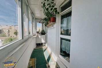 Apartament 2 camere de vanzare FLORILOR - Brasov anunturi imobiliare Brasov
