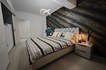 Apartament 2 camere de inchiriat TRACTORUL - Brasov anunturi imobiliare Brasov