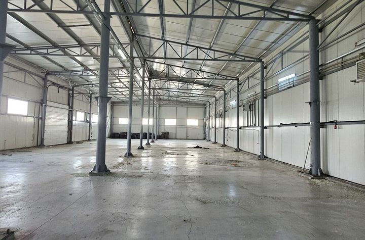 Pantelimon DN3 hala 870 mp anunturi imobiliare Bucuresti