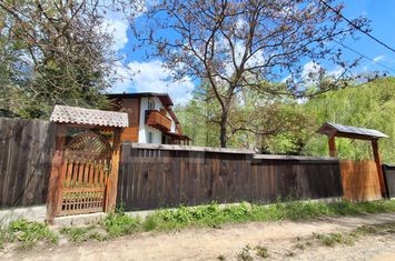 Casă - 3 camere de vanzare BREAZA - Prahova anunturi imobiliare Prahova