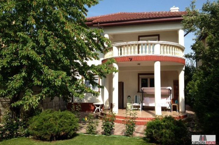 Vilă - 6 camere de vanzare PIPERA - Bucuresti anunturi imobiliare Bucuresti