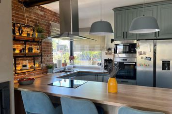 Vilă - 5 camere de vanzare DEZMIR - Cluj anunturi imobiliare Cluj