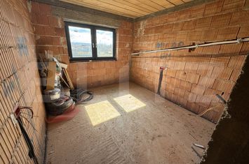 Vilă - 4 camere de vanzare ALBA IULIA - Alba anunturi imobiliare Alba