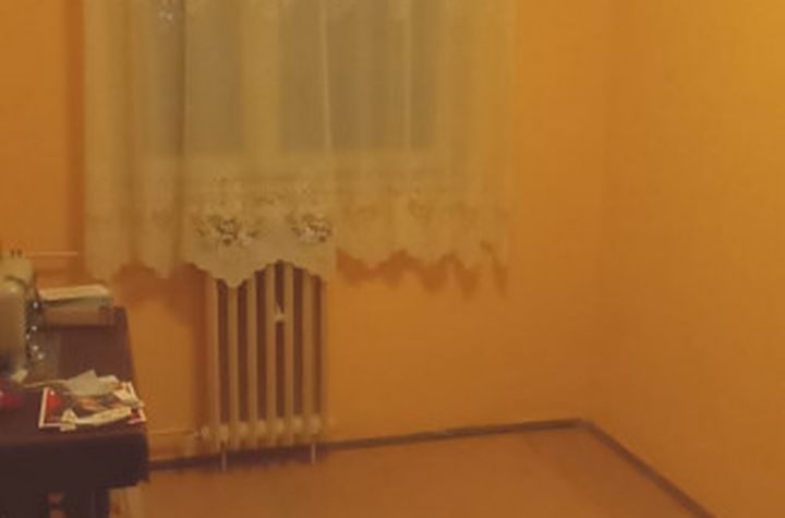 Apartament 3 camere de vanzare BARAOLT - Prahova anunturi imobiliare Prahova