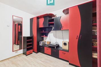 Apartament decomandat parter Piața Miorița anunturi imobiliare Arad