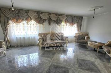 Casa individuala renovata,4 camere,garaj,teren 540 mp,Plopi anunturi imobiliare Timis