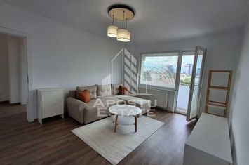 Apartament 3 camere,renovat,zona Take Ionescu anunturi imobiliare Timis