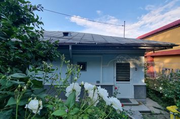 Casă - 3 camere de vanzare CENTRAL - Bacau anunturi imobiliare Bacau