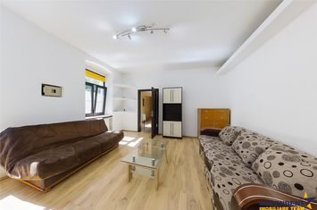 Garsonieră de vanzare CENTRUL ISTORIC - Brasov anunturi imobiliare Brasov