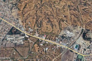 Clădire profesională 2.109 mp în Λευκώνας, teren 5.800 mp anunturi imobiliare Grecia