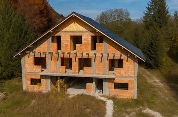 Casă - 17 camere de vanzare AVRIG - Sibiu anunturi imobiliare Sibiu