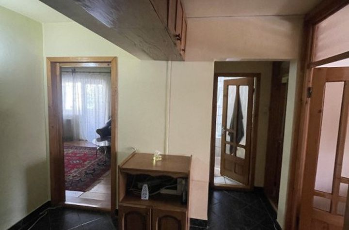 Apartament 3 camere de vanzare BAIA MARE - Maramures anunturi imobiliare Maramures