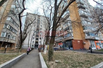 Decomandat - 2 camere - Metrou Piata Sudului Berceni Oltenitei anunturi imobiliare Bucuresti