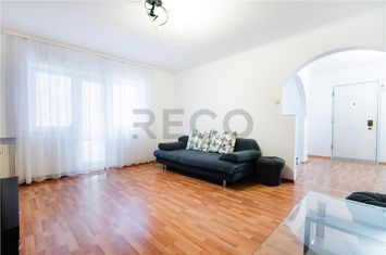Apartament 3 camere de vanzare ROGERIUS - Bihor anunturi imobiliare Bihor