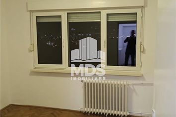 Apartament 3 camere de vanzare CENTRAL - Timis anunturi imobiliare Timis
