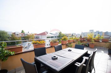 PENTHOUSE ULTRACENTRAL IN BLOC NOU anunturi imobiliare Iasi