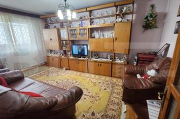 Apartament 3 camere de vanzare SUCEAVA - Suceava anunturi imobiliare Suceava