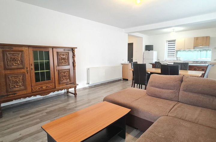 Casa de inchiriat 4 camere semimobilata cartier Izvor anunturi imobiliare Brasov