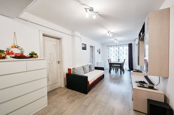 Apartament 4 camere de vanzare SIBIU - Sibiu anunturi imobiliare Sibiu