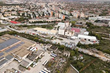 Oportunitate! Teren 6820mp cu clădiri industriale pe strada Poetului, Arad anunturi imobiliare Arad
