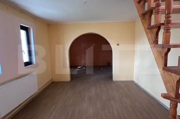 Vilă - 10 camere de vanzare RADAUTI - Suceava anunturi imobiliare Suceava
