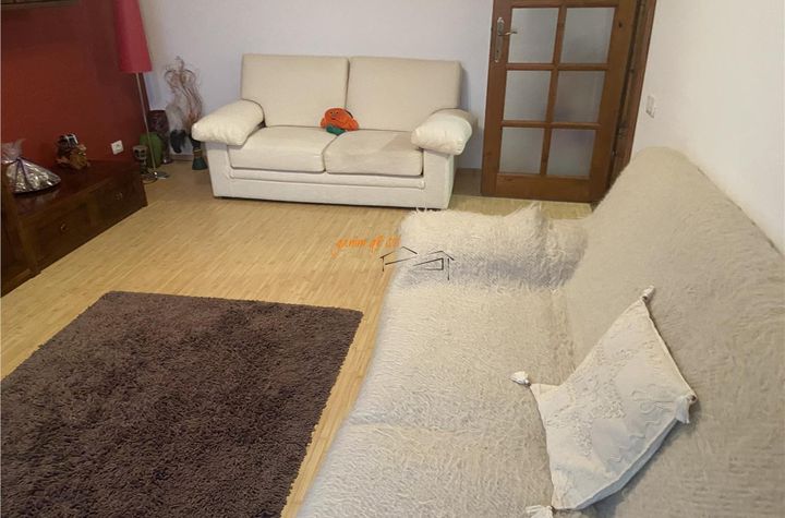 Apartament 3 camere de vanzare ULTRACENTRAL - Vrancea anunturi imobiliare Vrancea