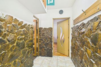 Apartament cu 3 camere,  2 balcoane Calea Șagului anunturi imobiliare Timis