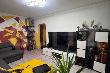 Apartament 4 camere de vanzare OLTENI - Bucuresti anunturi imobiliare Bucuresti