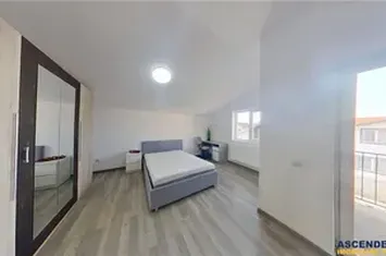 Casă - 5 camere de vanzare TARLUNGENI - Brasov anunturi imobiliare Brasov