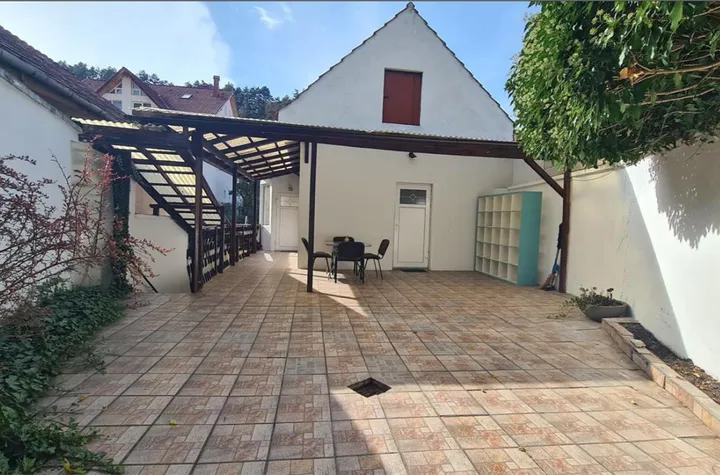 Casă - 4 camere de inchiriat SCHEI - Brasov anunturi imobiliare Brasov