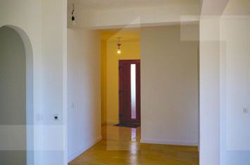 Casă - 4 camere de vanzare BERCENI - Bucuresti anunturi imobiliare Bucuresti