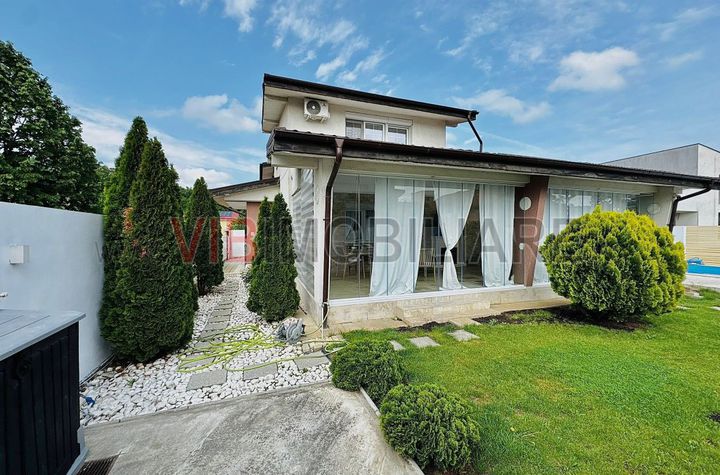 Vila Individuala - Corbeanca - Padure - Petresti - Piscina anunturi imobiliare Bucuresti