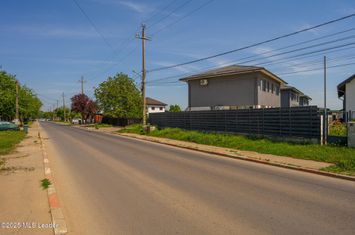 Casă modernă 3 dormitoare,140m,living generos, loc piscină-Balotești anunturi imobiliare Bucuresti