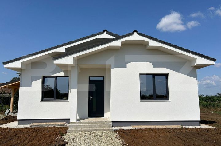 Casă - 3 camere de vanzare ORADEA - Bihor anunturi imobiliare Bihor